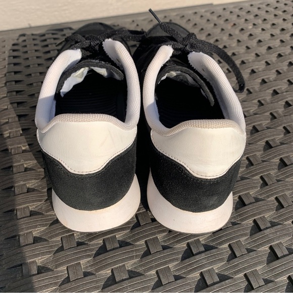 Converse Black and White Athletic Shoes - Picture 2 of 9